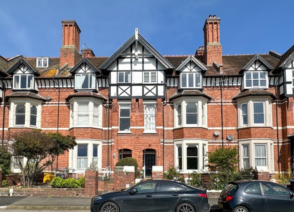 30 Heath Terrace, Leamington Spa