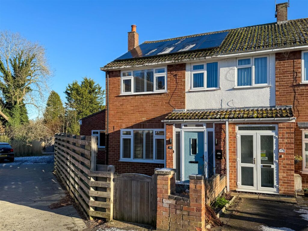 Palmer Road, Whitnash, Leamington Spa