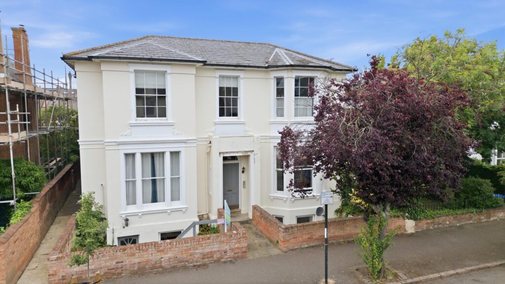 Russell Terrace, Leamington Spa, CV31