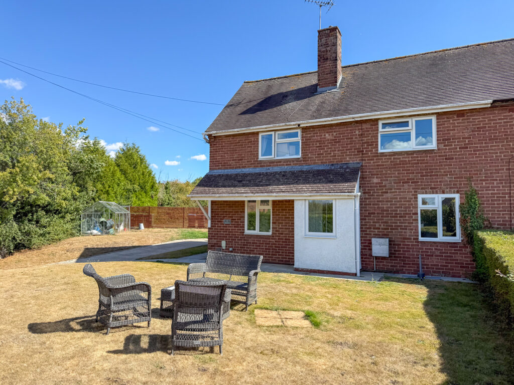Bush Heath Lane, Harbury, CV33